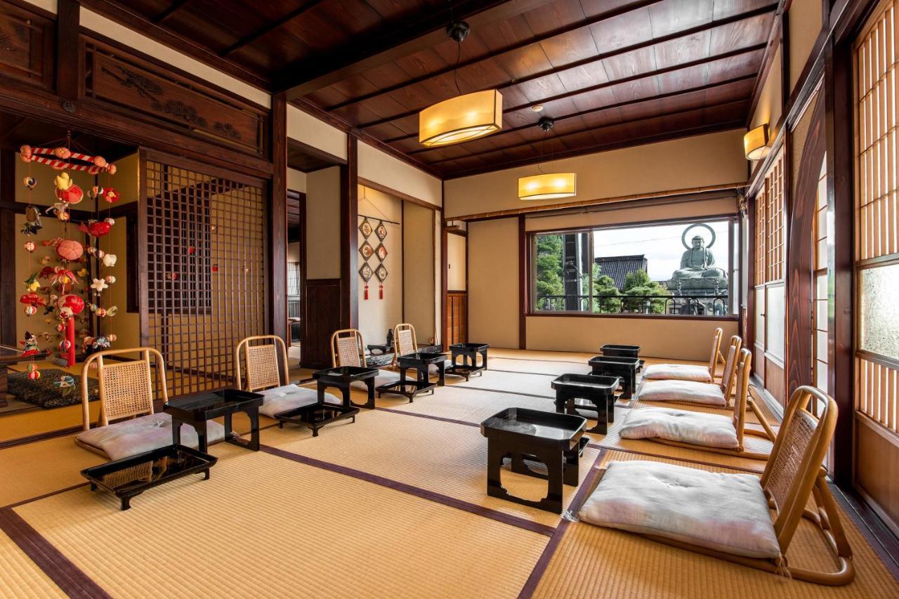 Kadokyu Ryokan Такаока Экстерьер фото