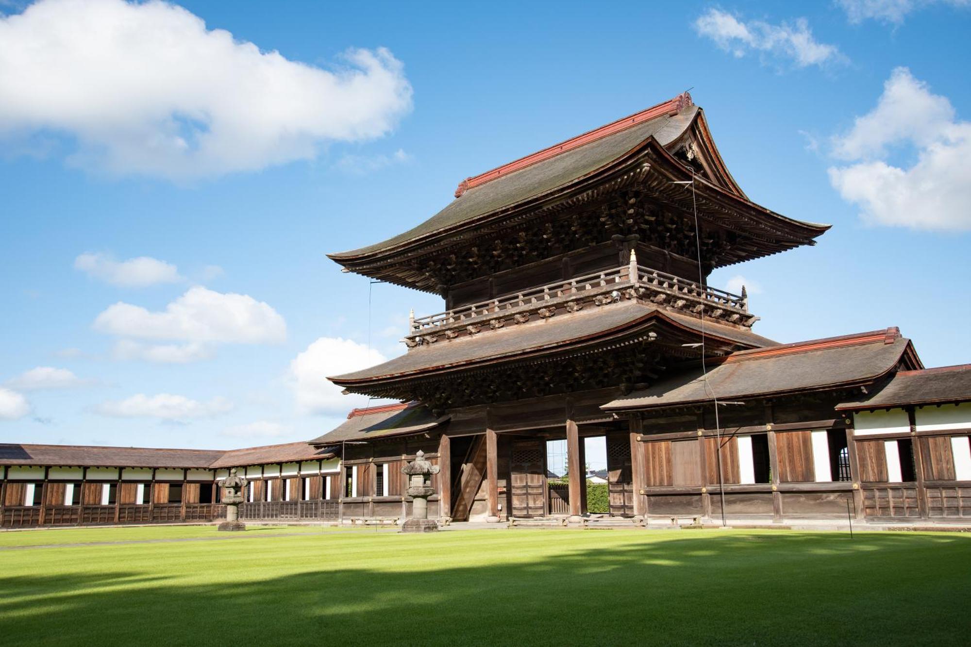 Kadokyu Ryokan Такаока Экстерьер фото