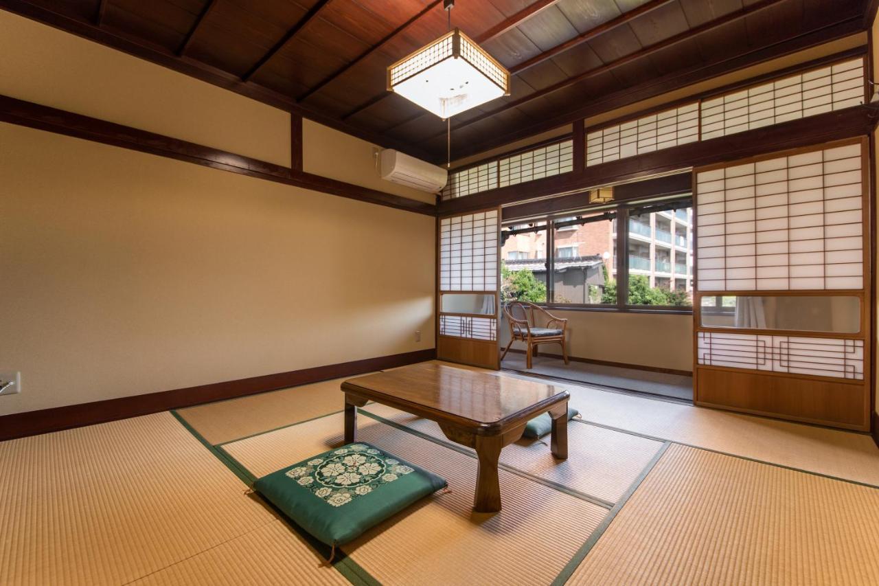 Kadokyu Ryokan Такаока Экстерьер фото