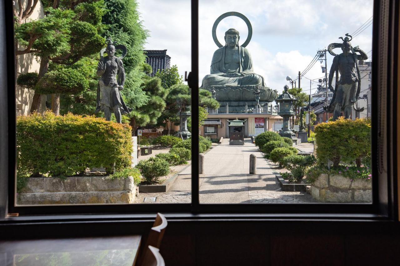 Kadokyu Ryokan Такаока Экстерьер фото